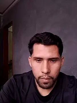 Snapshot of novinhobelem29 chatting on 05/22/26, 03:17 novinhobelem29 online show from 05/22/26, 03:17