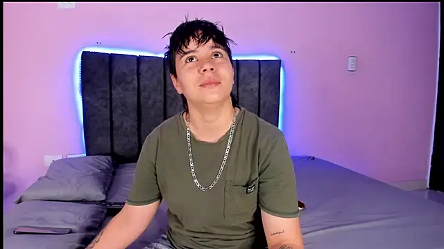 AbbySmiitth  online show from 02/05/25, 12:17