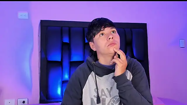 AbbySmiitth  online show from 03/06/25, 12:09