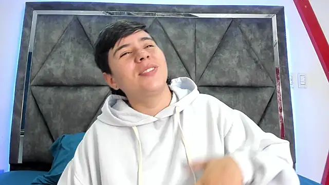 AbbySmiitth  online show from 03/31/26, 10:43