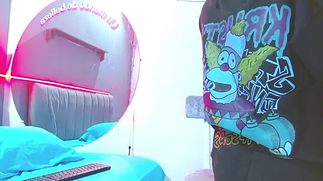 minimi naty online show from 02/06/25, 10:21