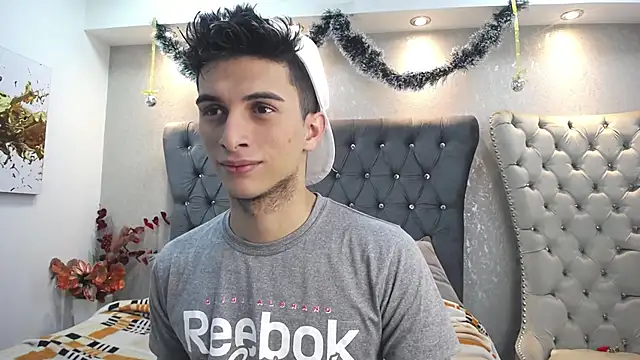 Snapshot of MrWilliseo chatting on 01/02/25, 08:02 MrWilliseo online show from 01/02/25, 08:02