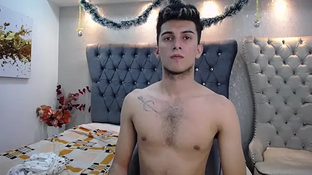 Snapshot of MrWilliseo chatting on 01/04/25, 10:55 MrWilliseo online show from 01/04/25, 10:55