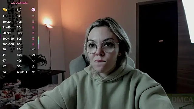 whoa-hoa-hoa-hoa-hoa online show from 10/15/25, 08:53