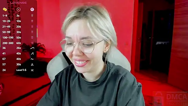 whoa-hoa-hoa-hoa-hoa online show from 10/21/25, 10:38