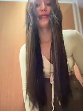 Snapshot of meow_girl chatting on 01/18/25, 10:06 meow girl online show from 01/18/25, 10:06