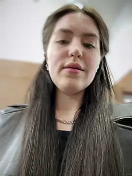 meow girl online show from 03/03/25, 10:06