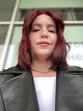 Snapshot of meow_girl chatting on 03/20/25, 09:59 meow girl online show from 03/20/25, 09:59