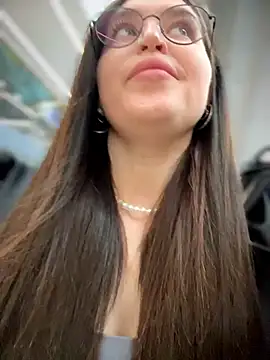 meow girl online show from 04/16/26, 09:54