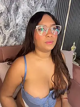 MadisonHunter2024 online show from 01/17/26, 05:49