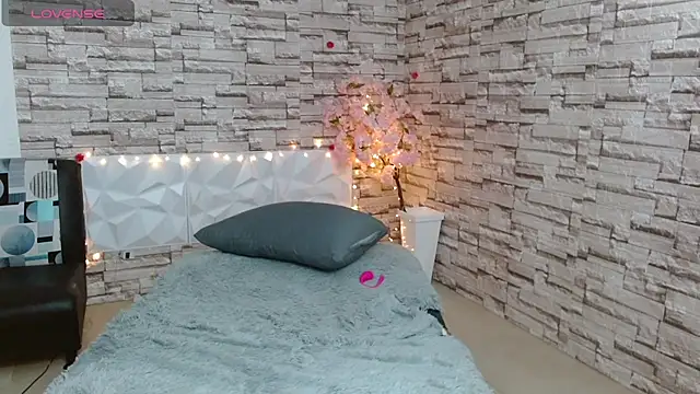 Vanse lust online show from 03/06/25, 12:32