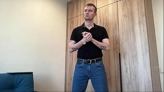 cute mark online show from 03/15/26, 05:24