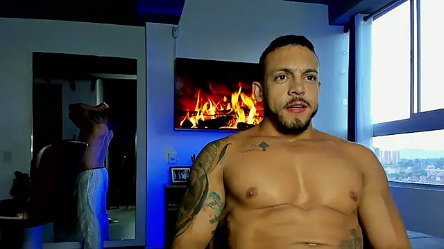 Snapshot of Maximo_Marcelo chatting on 01/30/25, 11:02 Maximo Marcelo online show from 01/30/25, 11:02