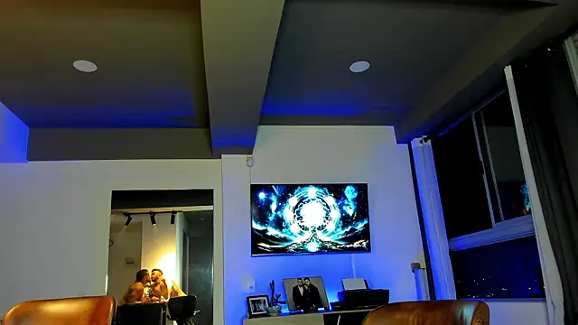 Snapshot of Maximo_Marcelo chatting on 02/04/25, 02:28 Maximo Marcelo online show from 02/04/25, 02:28