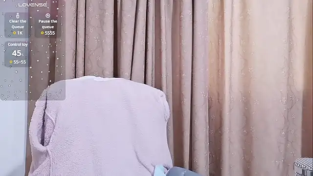 Snapshot of Kele-168 chatting on 02/25/25, 01:09 Kele-168 online show from 02/25/25, 01:09