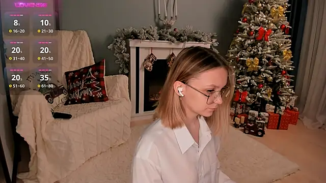 Snapshot of ms_elizabethqueen chatting on 12/27/24, 02:33 ms elizabethqueen online show from 12/27/24, 02:33