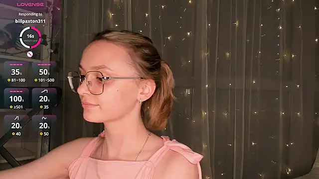 Snapshot of ms_elizabethqueen chatting on 01/26/25, 10:13 ms elizabethqueen online show from 01/26/25, 10:13