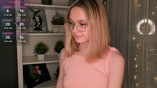 Snapshot of ms_elizabethqueen chatting on 02/03/25, 06:28 ms elizabethqueen online show from 02/03/25, 06:28