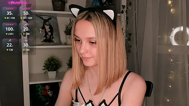 Snapshot of ms_elizabethqueen chatting on 02/09/25, 10:00 ms elizabethqueen online show from 02/09/25, 10:00
