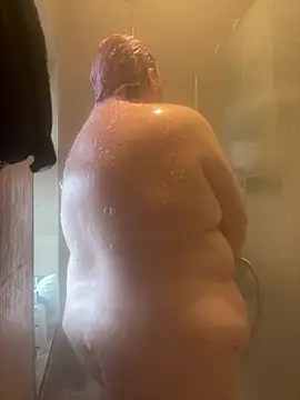 Snapshot of BBW_GoddessK chatting on 01/12/25, 12:44 BBW GoddessK online show from 01/12/25, 12:44