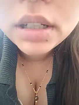 Snapshot of rituu07 chatting on 12/03/24, 05:42 rituu07 online show from 12/03/24, 05:42