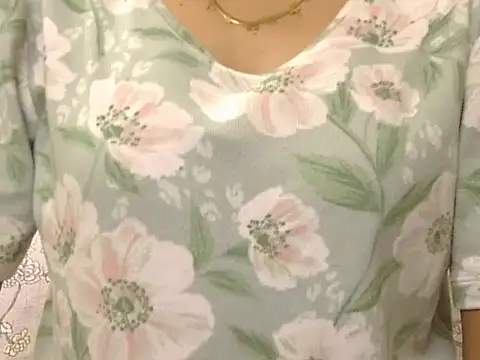  FluffyHxney  online show from 10/09/25, 04:05