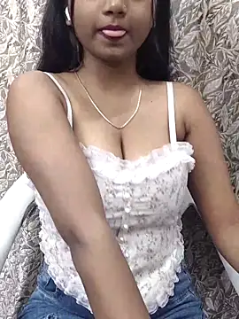 Ishaani 0 online show from 03/20/25, 10:32