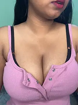 Ishaani 0 online show from 04/08/26, 07:14