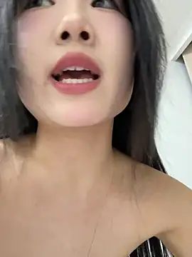 Snapshot of xyebobs chatting on 01/01/25, 03:46 xyebobs online show from 01/01/25, 03:46