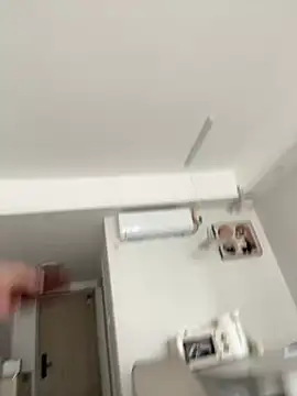 Snapshot of xyebobs chatting on 02/23/25, 07:33 xyebobs online show from 02/23/25, 07:33