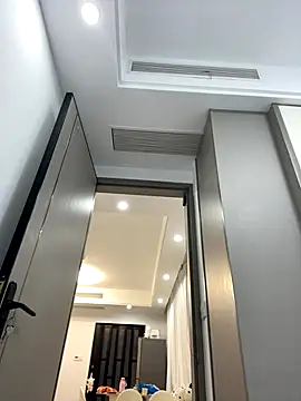 Snapshot of xyebobs chatting on 09/14/25, 02:05 xyebobs online show from 09/14/25, 02:05