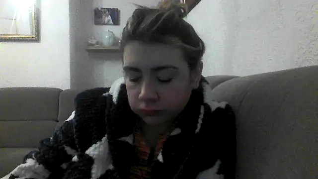 CamilaCherryX online show from 02/05/26, 09:52