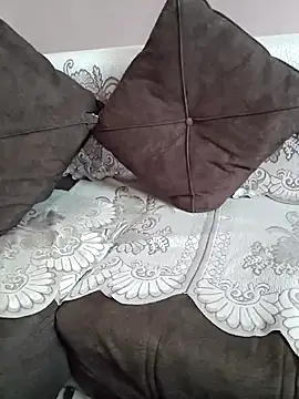 Snapshot of milf-kaira chatting on 12/11/24, 05:43 milf-kaira online show from 12/11/24, 05:43