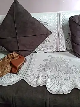 Snapshot of milf-kaira chatting on 12/13/24, 09:13 milf-kaira online show from 12/13/24, 09:13