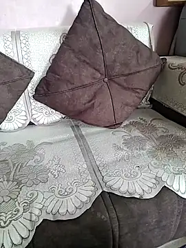 Snapshot of milf-kaira chatting on 01/09/25, 06:17 milf-kaira online show from 01/09/25, 06:17