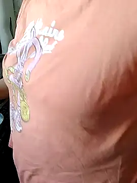 Snapshot of milf-kaira chatting on 01/22/25, 04:23 milf-kaira online show from 01/22/25, 04:23