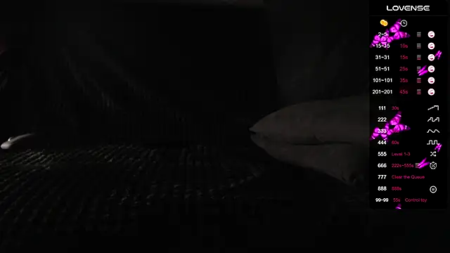 Snapshot of _Sexy-Mia_ chatting on 02/20/25, 03:52 Sexy-Mia online show from 02/20/25, 03:52