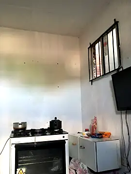 Snapshot of atruxbhb chatting on 12/03/25, 05:00 atruxbhb online show from 12/03/25, 05:00