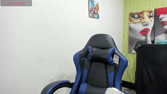 zoe connor19 online show from 03/02/26, 08:59