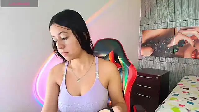 zoe connor19 online show from 03/30/26, 08:21