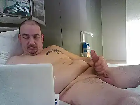 Snapshot of mecanoExhib78 chatting on 12/07/24, 11:40 mecanoExhib78 online show from 12/07/24, 11:40