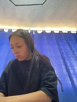 Little aphrodite online show from 10/06/25, 05:43