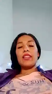 chloewildd  online show from 12/12/24, 11:36