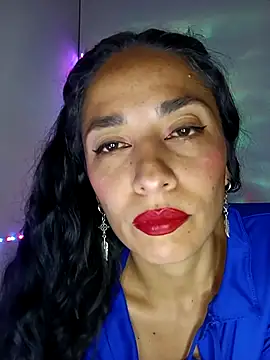 Snapshot of chloewildd_ chatting on 05/29/26, 03:37 chloewildd online show from 05/29/26, 03:37