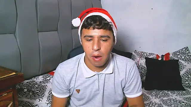 Snapshot of beautiful_james chatting on 12/12/24, 11:14 beautiful james online show from 12/12/24, 11:14