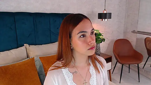 AdeleAndersonn online show from 12/05/25, 07:43