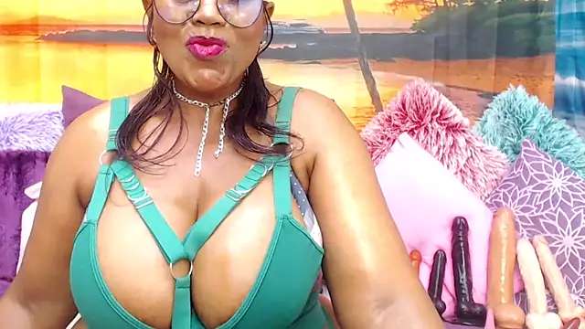 MATURExxxASS online show from 05/25/26, 09:04
