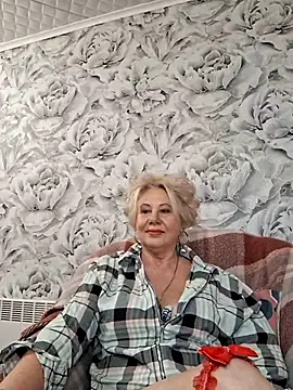 Snapshot of PALETT chatting on 02/14/25, 06:12 PALETT online show from 02/14/25, 06:12