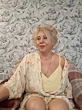 Snapshot of PALETT chatting on 02/21/25, 06:29 PALETT online show from 02/21/25, 06:29