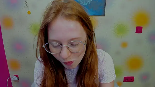 Snapshot of Fire_Luna chatting on 09/13/25, 05:07 Fire Luna online show from 09/13/25, 05:07